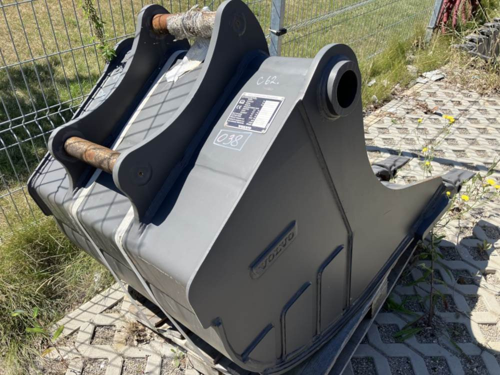 Volvo Tieflöffel mit Zähnen S6 - Tractopelle: photos 2 Volvo Tieflöffel mit Zähnen S6 - Tractopelle: photos 2