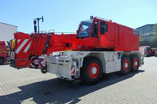 Grove GCK 3045 CITY KRAN 45 Ton - 5800 Std — crédit-bail Grove GCK 3045 CITY KRAN 45 Ton - 5800 Std: photos 8