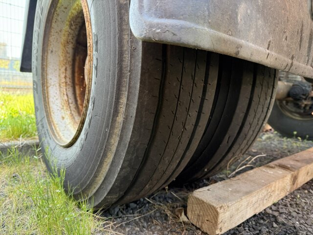 Hüffermann HSD181D Tankanhänger für nicht GGVS Güter - Remorque citerne: photos 4 Hüffermann HSD181D Tankanhänger für nicht GGVS Güter - Remorque citerne: photos 4