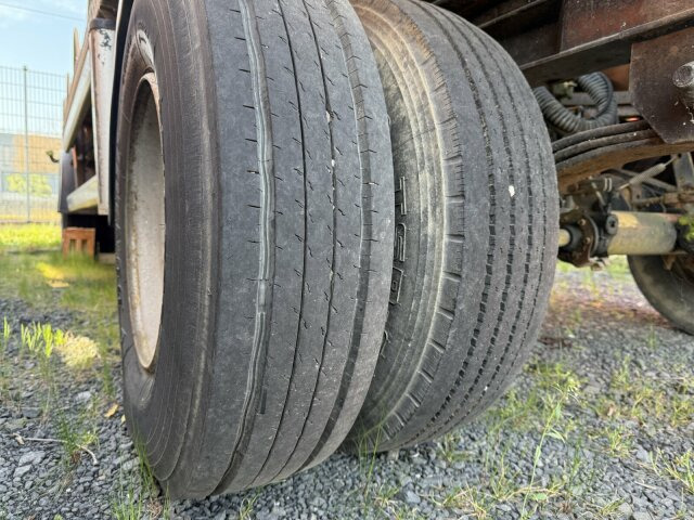 Hüffermann HSD181D Tankanhänger für nicht GGVS Güter - Remorque citerne: photos 3 Hüffermann HSD181D Tankanhänger für nicht GGVS Güter - Remorque citerne: photos 3