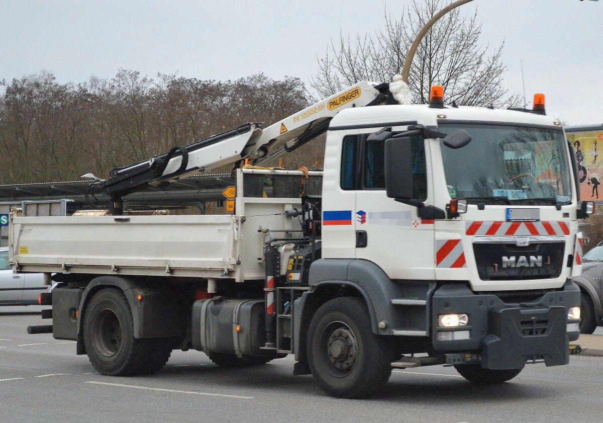 MAN TGS 18.480 4x4H Winter. Kipper Kran PALFINGER 12 - Camion grue: photos 1 MAN TGS 18.480 4x4H Winter. Kipper Kran PALFINGER 12 - Camion grue: photos 1