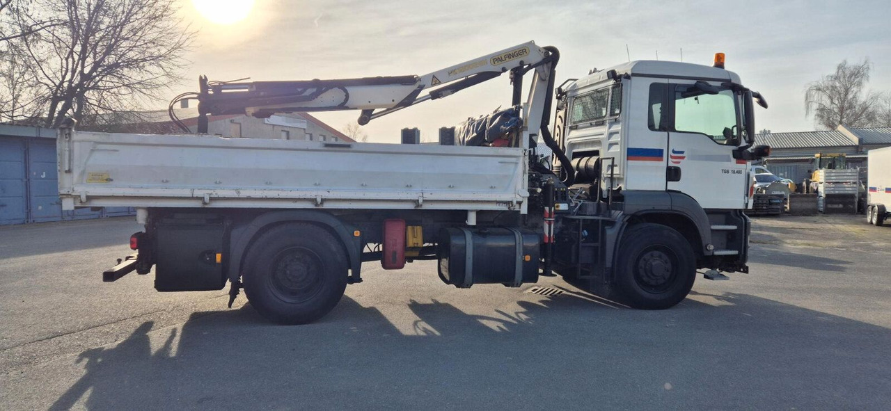 MAN TGS 18.480 4x4H Winter. Kipper Kran PALFINGER 12 - Camion benne, Camion grue: photos 3 MAN TGS 18.480 4x4H Winter. Kipper Kran PALFINGER 12 - Camion benne, Camion grue: photos 3