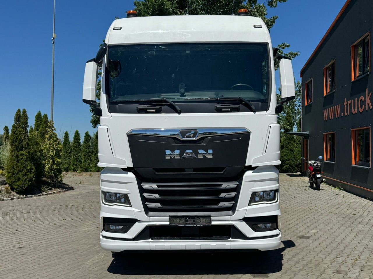 MAN TGX 26.520 6x2 Abrollkipper MEILLER RS 21.70 - Camion ampliroll: photos 3 MAN TGX 26.520 6x2 Abrollkipper MEILLER RS 21.70 - Camion ampliroll: photos 3
