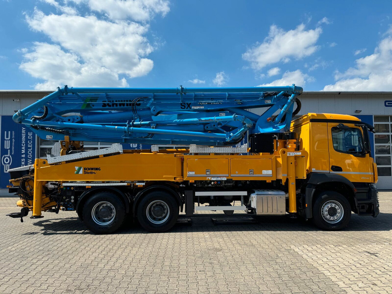 Mercedes-Benz AROCS 2646 6x4 Euro 6 Betonpumpe Schwing S 38 SX - Camion pompe: photos 3 Mercedes-Benz AROCS 2646 6x4 Euro 6 Betonpumpe Schwing S 38 SX - Camion pompe: photos 3
