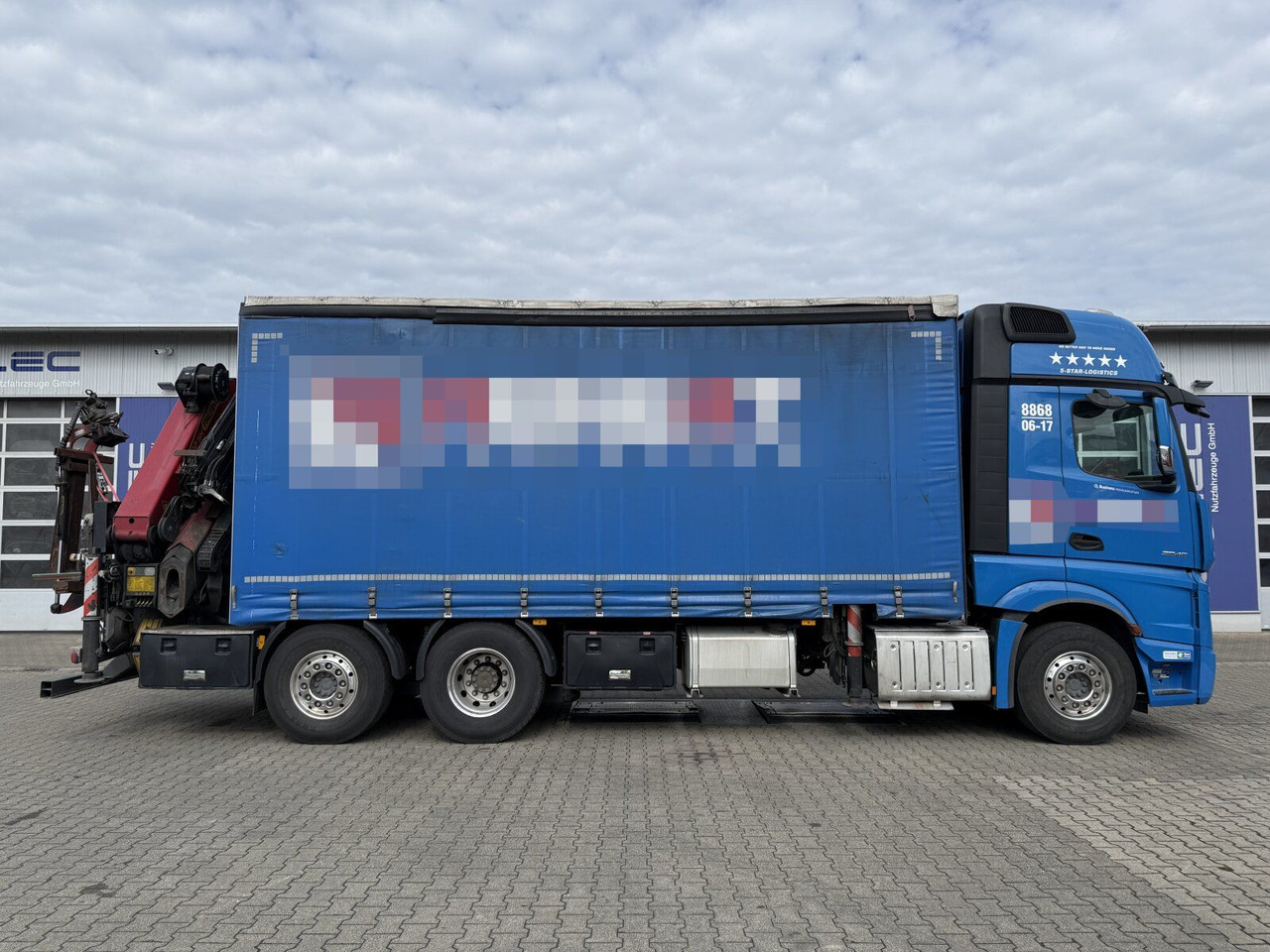 Mercedes-Benz Actros 6x2 Pritsche Kran Palfinger PK34002 + JIB - Camion grue: photos 2 Mercedes-Benz Actros 6x2 Pritsche Kran Palfinger PK34002 + JIB - Camion grue: photos 2