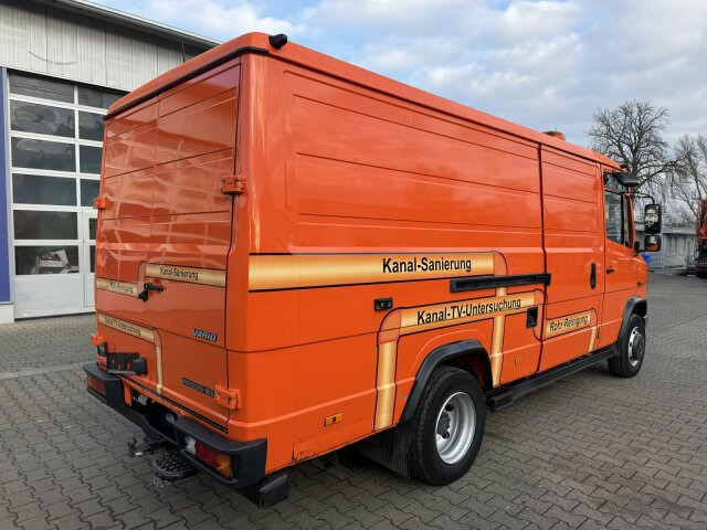 Camion vidangeur Mercedes-Benz Vario 818D Kanalreiniger Rockstroh Drain Jet 100: photos 11 Camion vidangeur Mercedes-Benz Vario 818D Kanalreiniger Rockstroh Drain Jet 100: photos 11