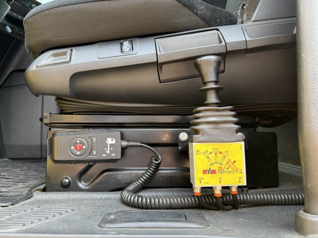 Mercedes-Benz ACTROS 1846 4x4 HAD Eur 6 Kipphydraulik Retarder - Tracteur routier: photos 5 Mercedes-Benz ACTROS 1846 4x4 HAD Eur 6 Kipphydraulik Retarder - Tracteur routier: photos 5