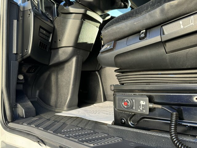 Mercedes-Benz Actros 1845 SZM 4x2 Streamspace *Retarder - Tracteur routier: photos 2 Mercedes-Benz Actros 1845 SZM 4x2 Streamspace *Retarder - Tracteur routier: photos 2