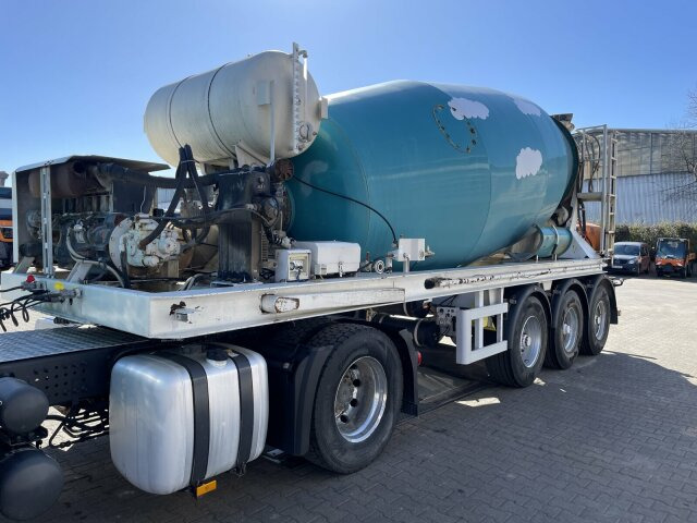 Mercedes-Benz Antos 2136 4x2 SZM Retarder Kipphyd. *Betonaufl. - Tracteur routier: photos 4 Mercedes-Benz Antos 2136 4x2 SZM Retarder Kipphyd. *Betonaufl. - Tracteur routier: photos 4