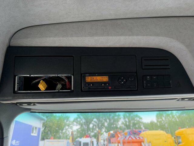 Mercedes-Benz Antos 2136 4x2 SZM Superlight - Tracteur routier: photos 4 Mercedes-Benz Antos 2136 4x2 SZM Superlight - Tracteur routier: photos 4