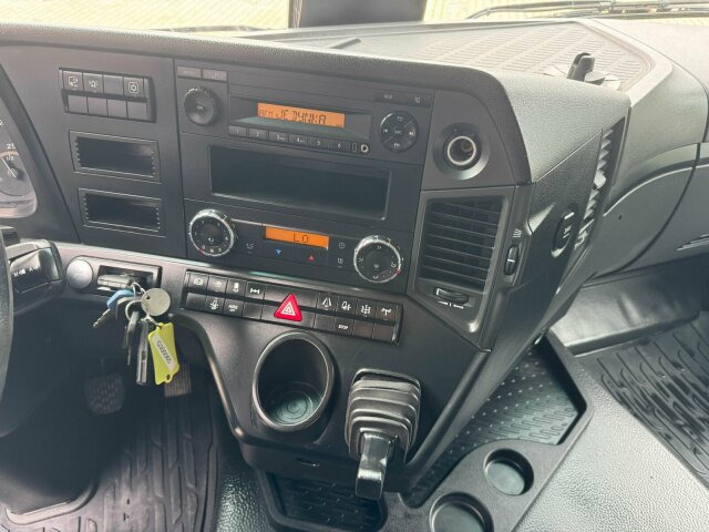 Mercedes-Benz Arocs 2142 4x4H SZM Euro 6 Kipphydraulik — crédit-bail Mercedes-Benz Arocs 2142 4x4H SZM Euro 6 Kipphydraulik: photos 15