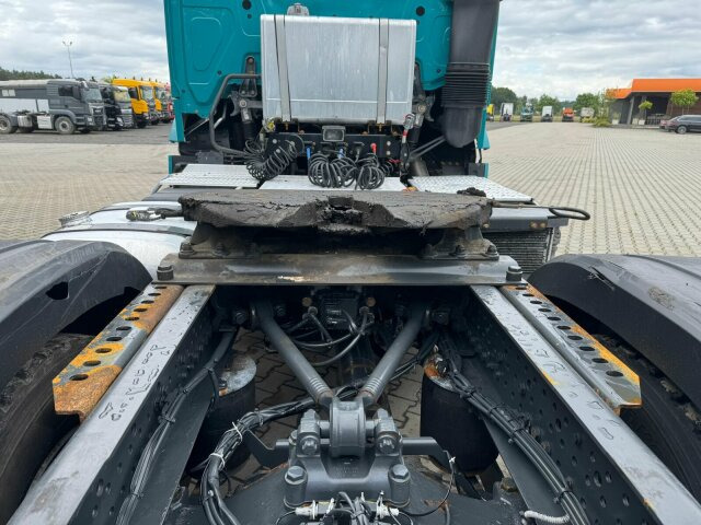 Mercedes-Benz Arocs 2142 4x4H SZM Euro 6 Kipphydraulik — crédit-bail Mercedes-Benz Arocs 2142 4x4H SZM Euro 6 Kipphydraulik: photos 6