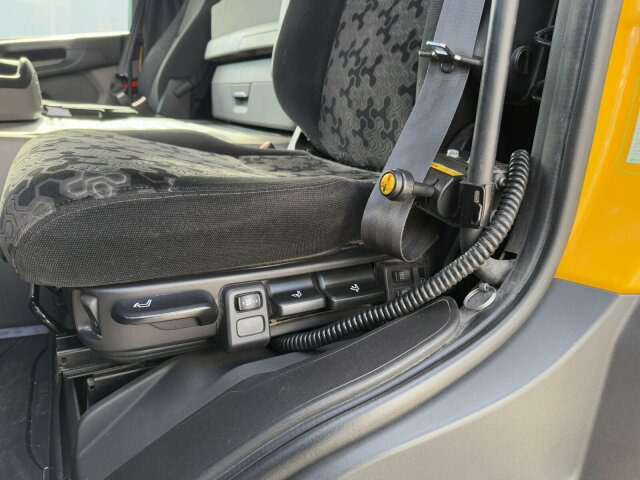 Scania G450 4x2 Euro 6 SZM Kipphydraulik Blatt/ Luft - Tracteur routier: photos 5 Scania G450 4x2 Euro 6 SZM Kipphydraulik Blatt/ Luft - Tracteur routier: photos 5