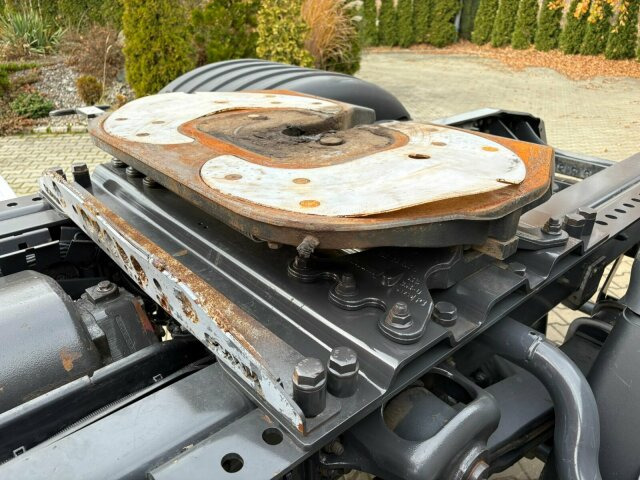 Scania G450 4x4 Euro 6 SZM Kipphydraulik Blatt/ Blatt - Tracteur routier: photos 2 Scania G450 4x4 Euro 6 SZM Kipphydraulik Blatt/ Blatt - Tracteur routier: photos 2