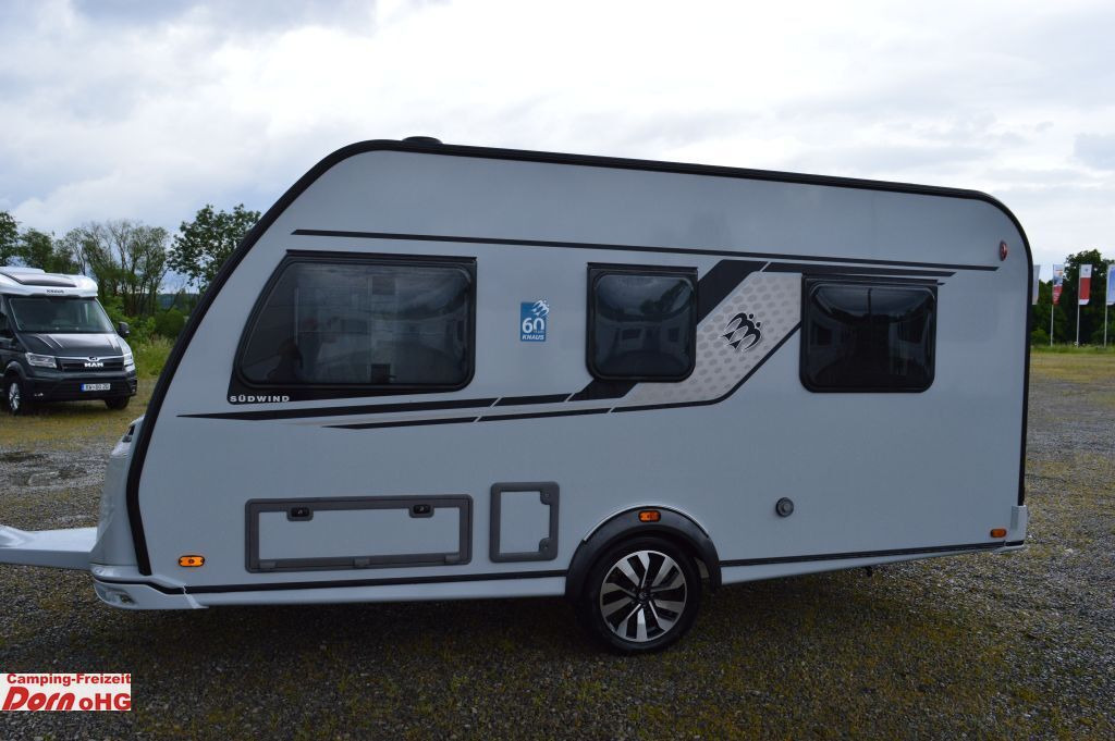 Knaus Südwind 420 QD 60 YEARS Kühlschrank 142l - Caravane: photos 4 Knaus Südwind 420 QD 60 YEARS Kühlschrank 142l - Caravane: photos 4