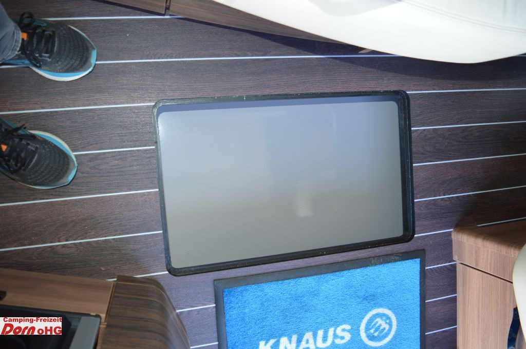 Camping-car intégral Knaus Sun I 700 LEG Automatik/180 PS: photos 23