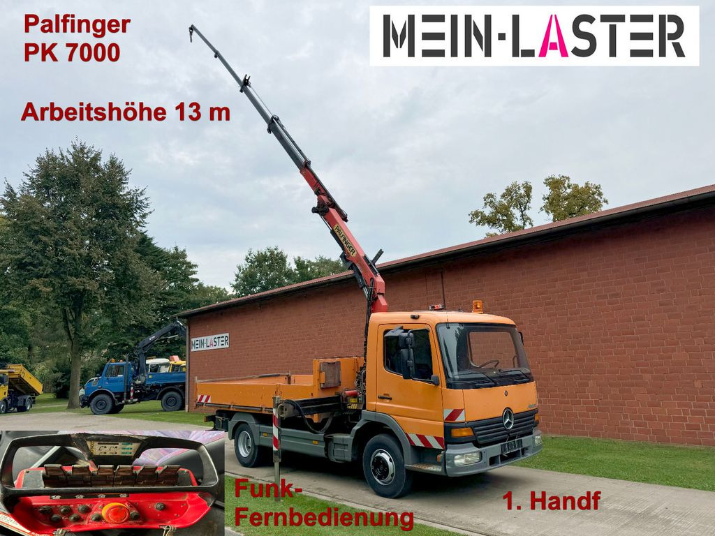 Mercedes-Benz 815 Pritsche Palfinger PK 7000 13 m Funk + AHK - Utilitaire plateau: photos 1 Mercedes-Benz 815 Pritsche Palfinger PK 7000 13 m Funk + AHK - Utilitaire plateau: photos 1