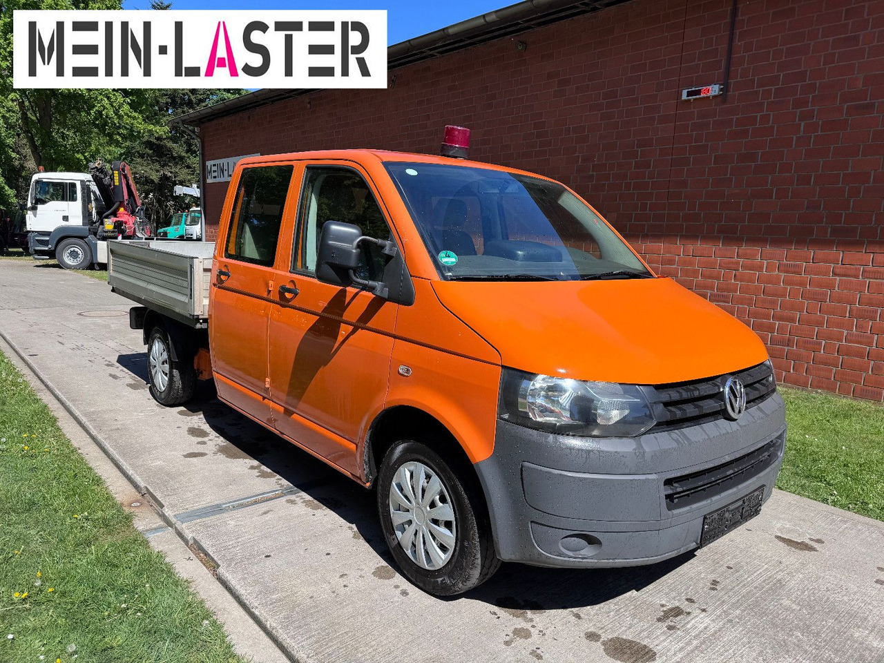 Volkswagen T5 2.0 TDI Doka Pritsche 6 Sitzer AHK - Utilitaire plateau, Utilitaire double cabine: photos 1 Volkswagen T5 2.0 TDI Doka Pritsche 6 Sitzer AHK - Utilitaire plateau, Utilitaire double cabine: photos 1
