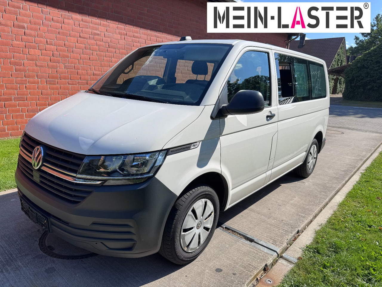 Volkswagen T6 2.0 tdi  Standheizung Navigation AHK TÜV 5-27 - Transport de personnes: photos 2 Volkswagen T6 2.0 tdi  Standheizung Navigation AHK TÜV 5-27 - Transport de personnes: photos 2