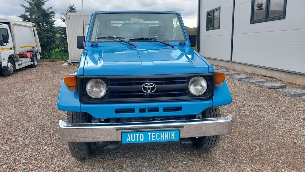 Toyota Land Cruiser COMBI HYDRO CLEANER 4x4 - Camion vidangeur: photos 3 Toyota Land Cruiser COMBI HYDRO CLEANER 4x4 - Camion vidangeur: photos 3