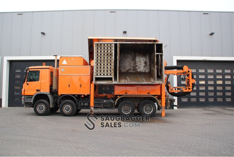 Mercedes-Benz Actros 4144 RSP 2006 Saugbagger - Camion vidangeur: photos 4 Mercedes-Benz Actros 4144 RSP 2006 Saugbagger - Camion vidangeur: photos 4