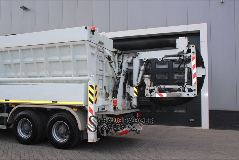 Mercedes-Benz RSP Saugbagger - Camion vidangeur: photos 4 Mercedes-Benz RSP Saugbagger - Camion vidangeur: photos 4
