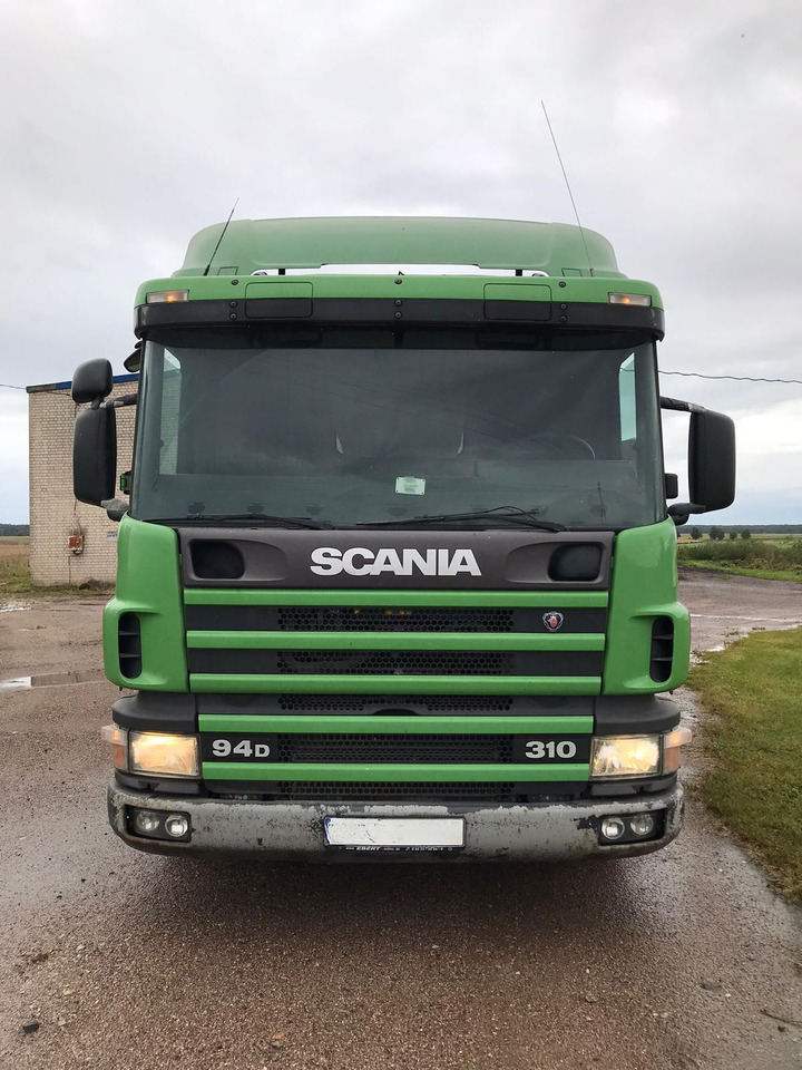 SCANIA 94D.310 - Camion fourgon: photos 2 SCANIA 94D.310 - Camion fourgon: photos 2
