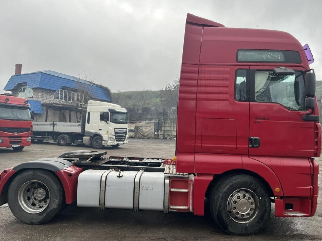 MAN 19.460 TGA ID1721S - Tracteur routier: photos 5 MAN 19.460 TGA ID1721S - Tracteur routier: photos 5