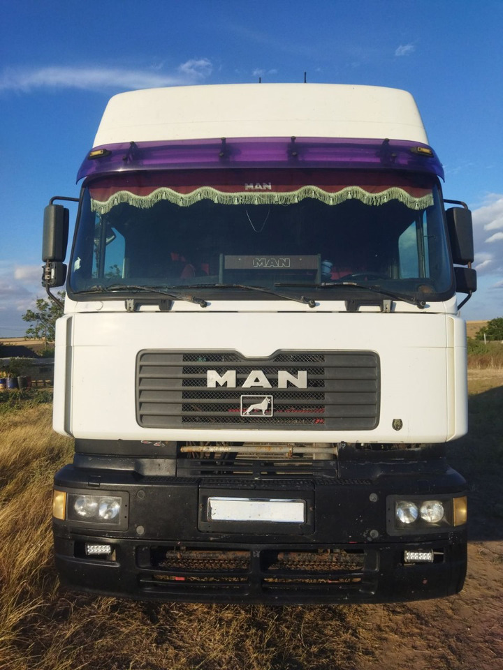 MAN 26.414 - Tracteur routier: photos 4 MAN 26.414 - Tracteur routier: photos 4