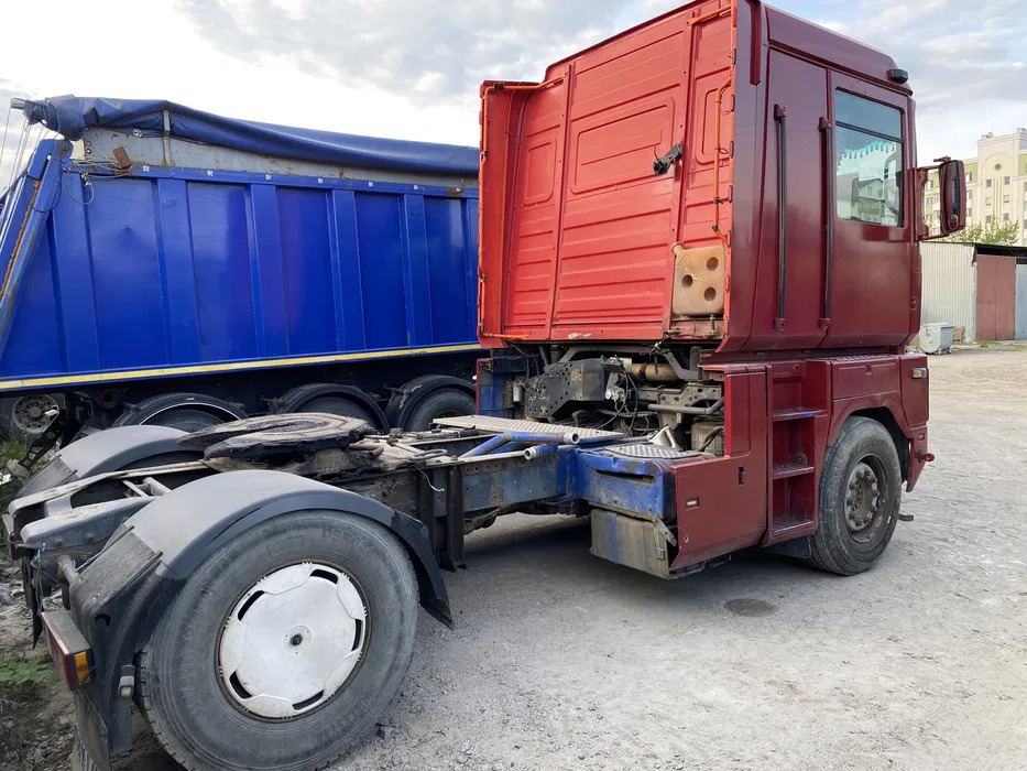 RENAULT Magnum 440 - Tracteur routier: photos 4 RENAULT Magnum 440 - Tracteur routier: photos 4