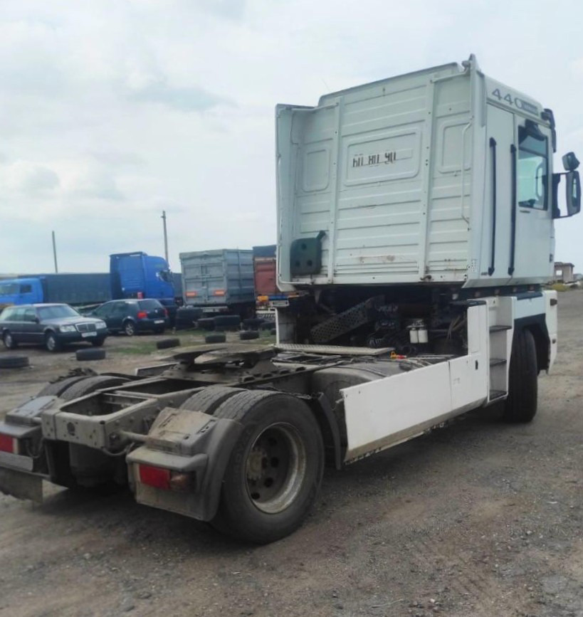Tracteur routier RENAULT Magnum 440 ID1515S: photos 7