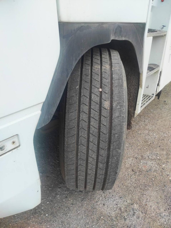 Tracteur routier RENAULT Magnum 440 ID1515S: photos 13