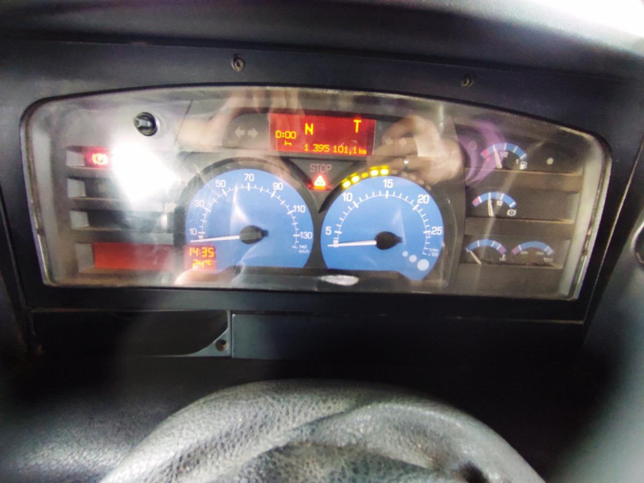 Tracteur routier RENAULT Magnum 440 ID1515S: photos 15