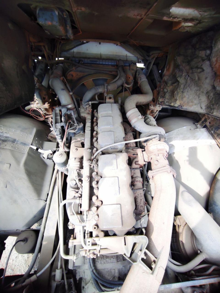 Tracteur routier RENAULT Magnum 440 ID1515S: photos 19