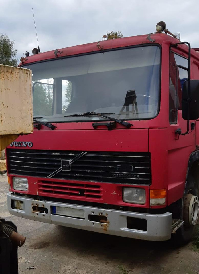 VOLVO FL10 - Camion benne: photos 2 VOLVO FL10 - Camion benne: photos 2