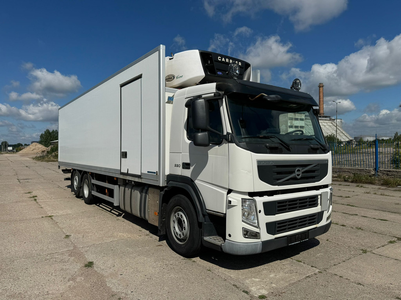 VOLVO FM330 - Camion frigorifique: photos 1 VOLVO FM330 - Camion frigorifique: photos 1