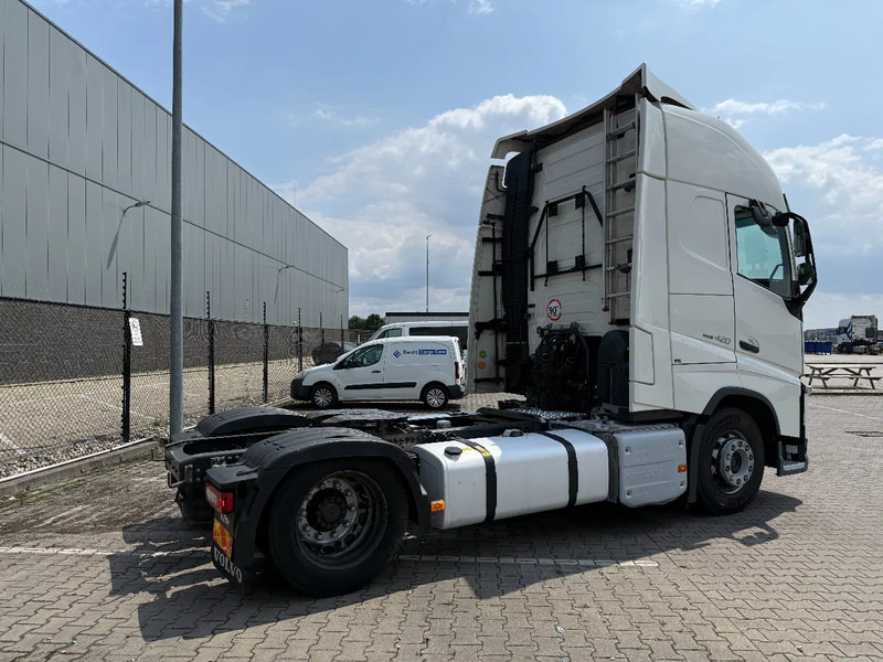 Volvo FH 13.420 FH420 XL cab / 4 units available - Tracteur routier: photos 4 Volvo FH 13.420 FH420 XL cab / 4 units available - Tracteur routier: photos 4
