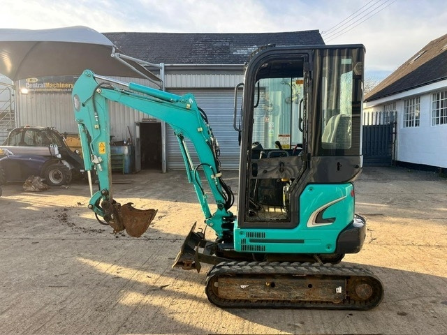 Kobelco SK 17 SR-3 - Mini pelle: photos 5 Kobelco SK 17 SR-3 - Mini pelle: photos 5