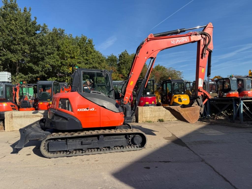 Kubota KX 080-4a2 - Mini pelle: photos 1 Kubota KX 080-4a2 - Mini pelle: photos 1