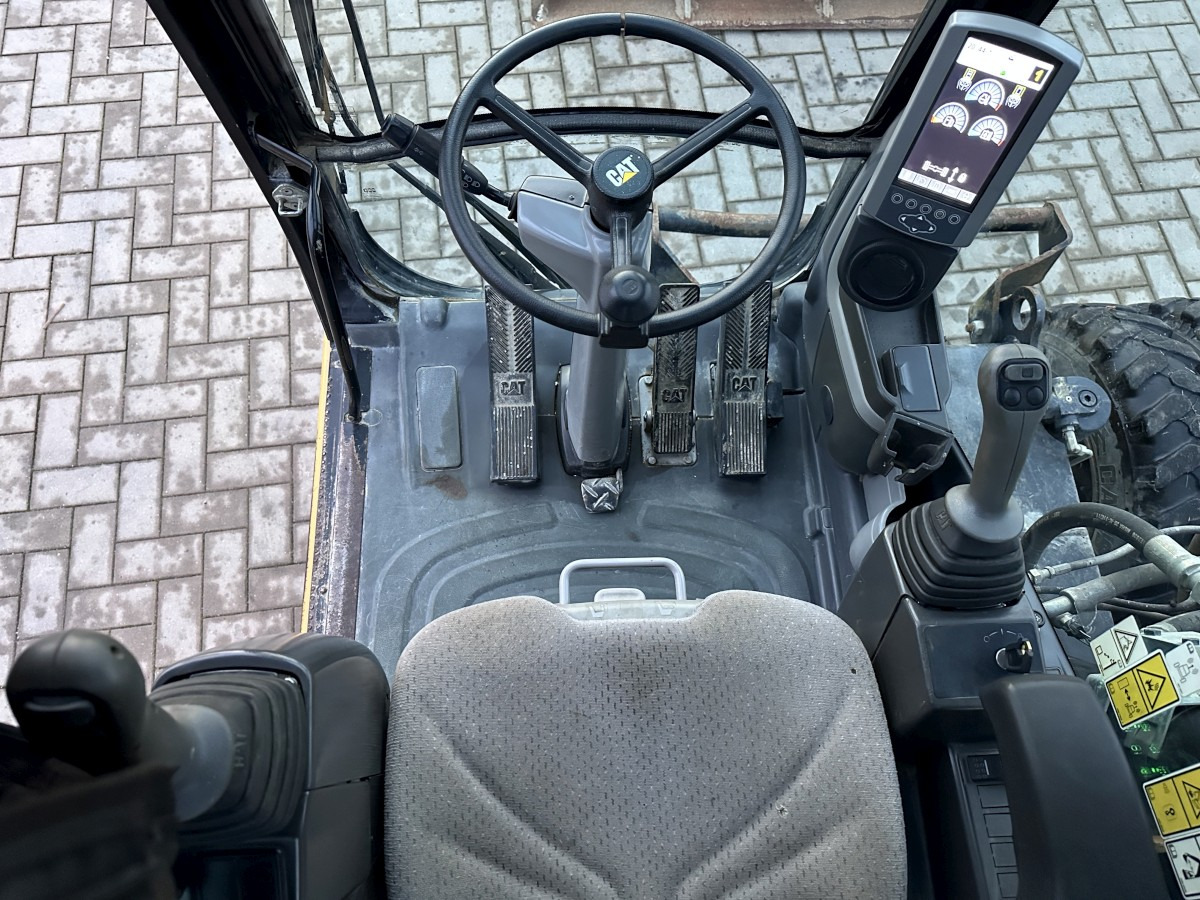 CATERPILLAR M 316 D full Hydr. Top Zustand German machine ! - Pelle sur pneus: photos 5 CATERPILLAR M 316 D full Hydr. Top Zustand German machine ! - Pelle sur pneus: photos 5