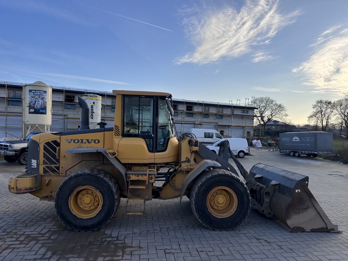 VOLVO L 60 F low Hours Klima Very good Condition - Chargeuse sur pneus: photos 2 VOLVO L 60 F low Hours Klima Very good Condition - Chargeuse sur pneus: photos 2