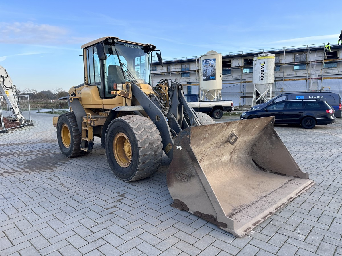 VOLVO L 60 F low Hours Klima Very good Condition - Chargeuse sur pneus: photos 4 VOLVO L 60 F low Hours Klima Very good Condition - Chargeuse sur pneus: photos 4