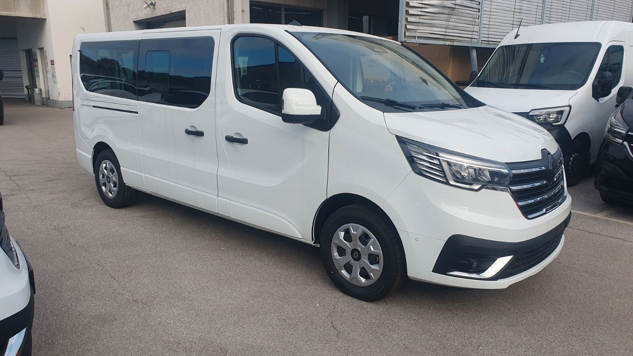 Renault Trafic Passenger Grand Intens dCi 150 - Transport de personnes: photos 2 Renault Trafic Passenger Grand Intens dCi 150 - Transport de personnes: photos 2
