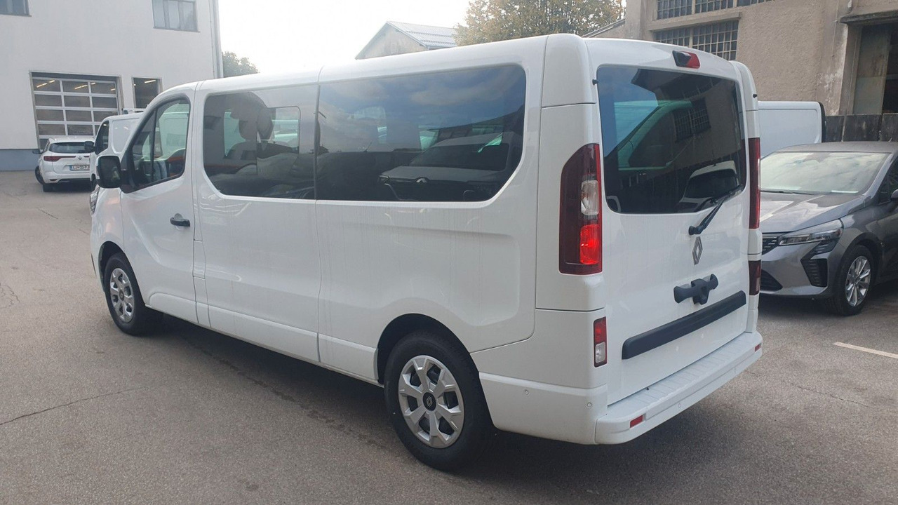 Renault Trafic Passenger Grand Intens dCi 150 - Transport de personnes: photos 3 Renault Trafic Passenger Grand Intens dCi 150 - Transport de personnes: photos 3
