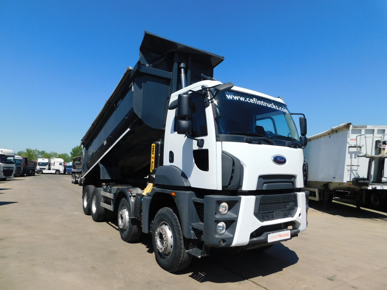 Ford 4142d 8x4 dcab e6 16s2230 - Camion benne: photos 2 Ford 4142d 8x4 dcab e6 16s2230 - Camion benne: photos 2