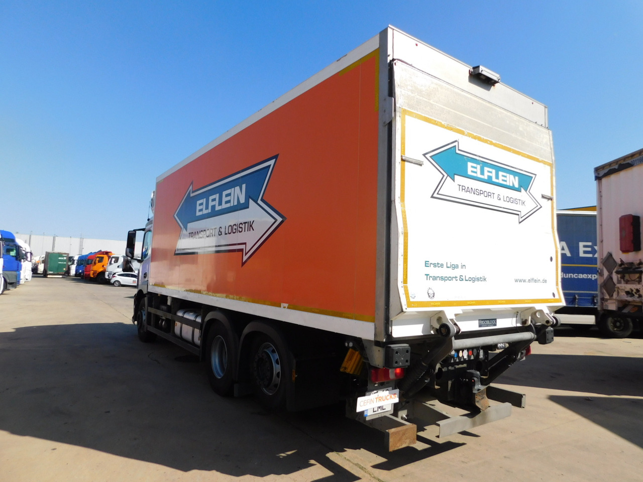 Mercedes Antos - Camion frigorifique: photos 4 Mercedes Antos - Camion frigorifique: photos 4