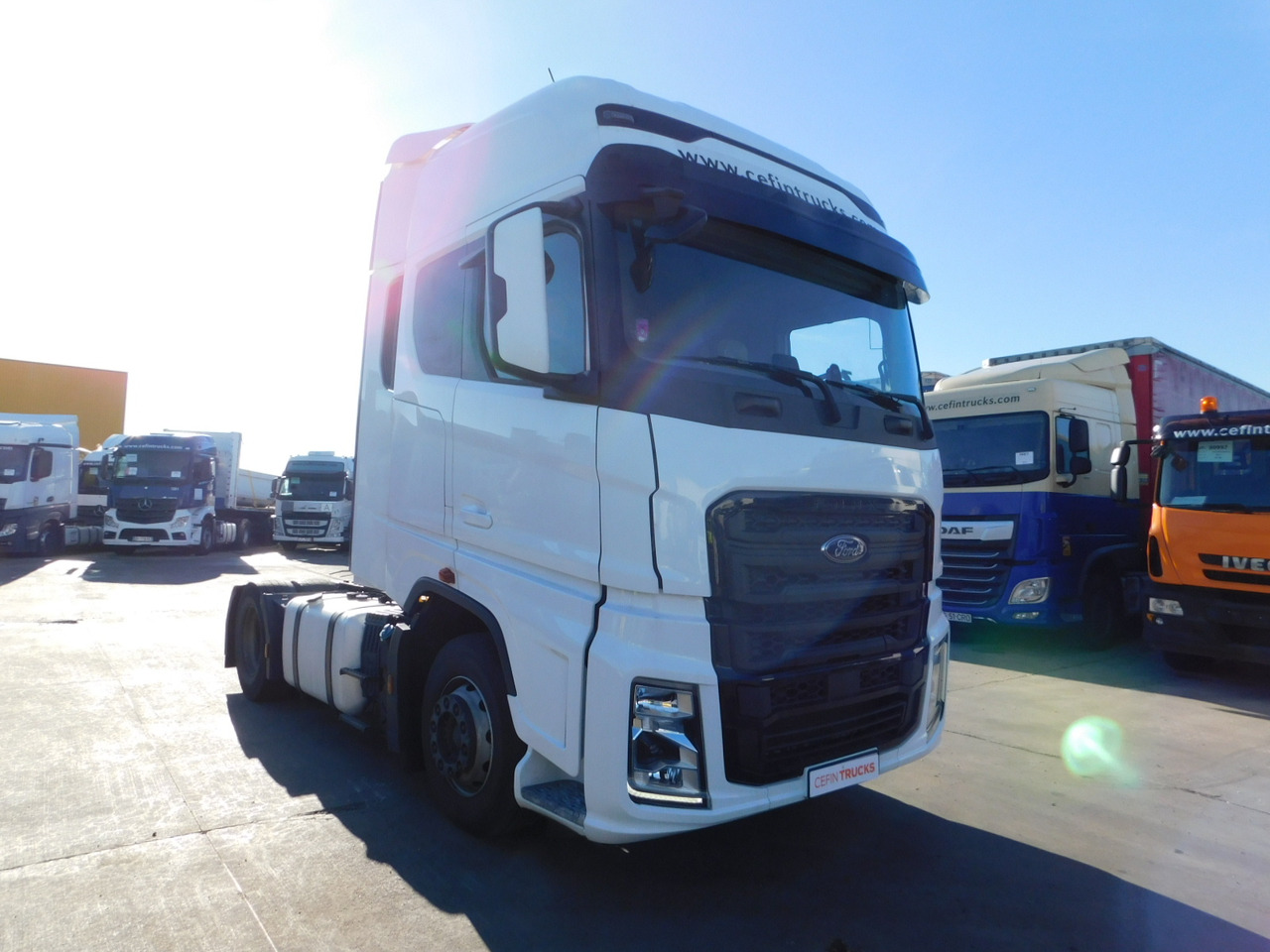 Ford F max 4x2 scab e6 12s2620 - Tracteur routier: photos 2 Ford F max 4x2 scab e6 12s2620 - Tracteur routier: photos 2