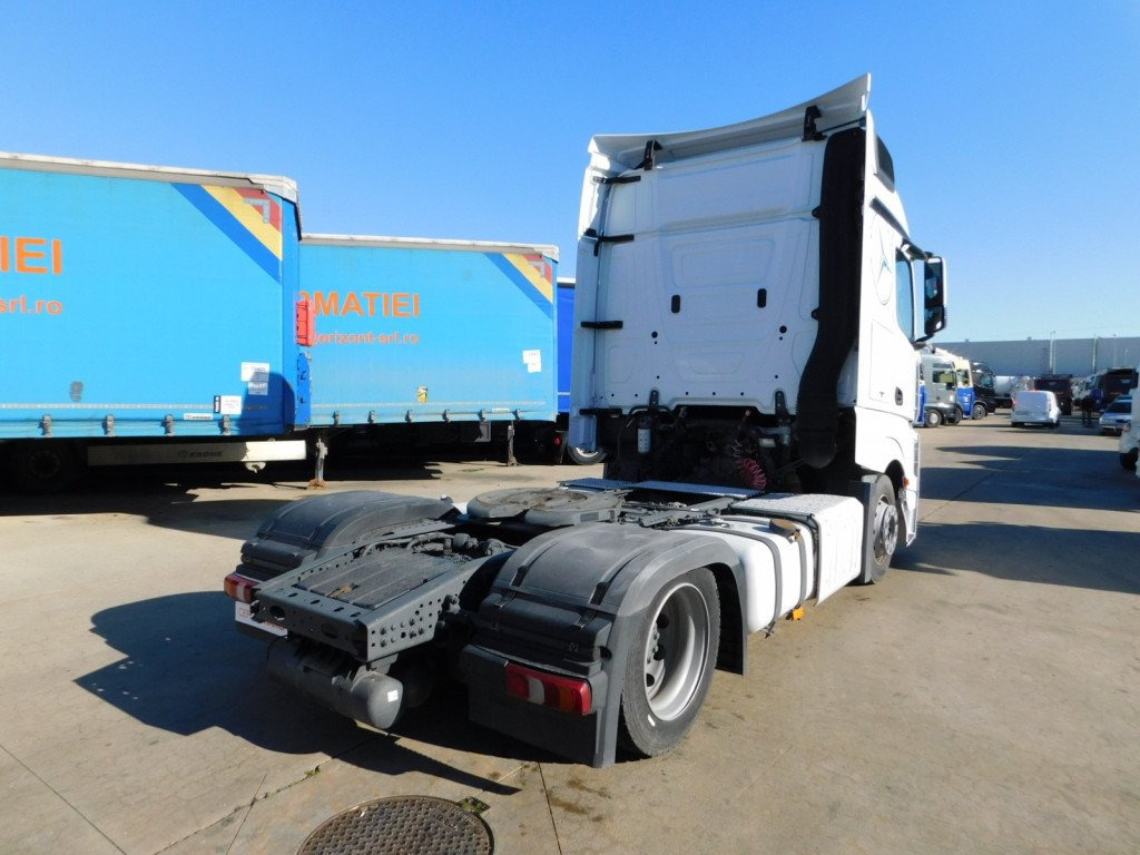 Mercedes Actros 1842 - Tracteur routier: photos 3 Mercedes Actros 1842 - Tracteur routier: photos 3