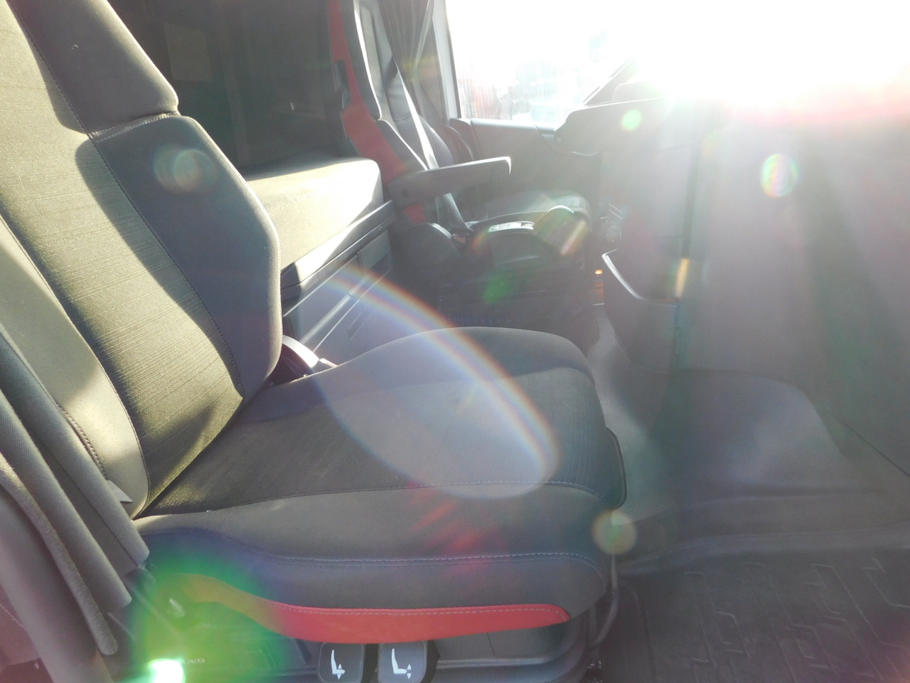 Volvo Fh - Tracteur routier: photos 5 Volvo Fh - Tracteur routier: photos 5