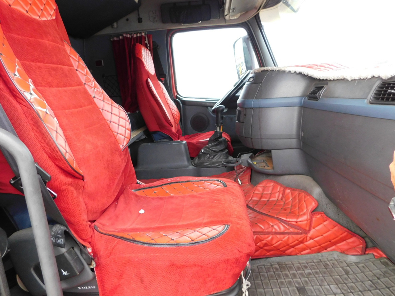 Volvo Fh440 - Tracteur routier: photos 5 Volvo Fh440 - Tracteur routier: photos 5